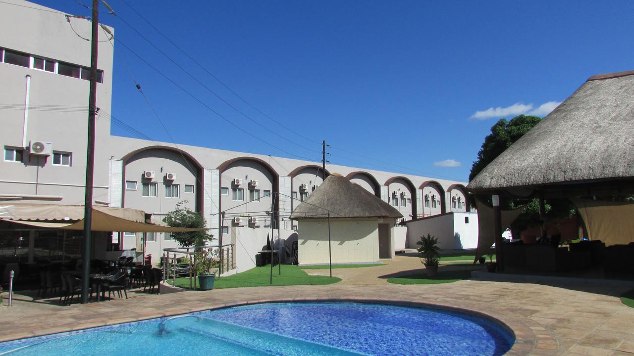 The Matola Hotel Maputo Exterior foto